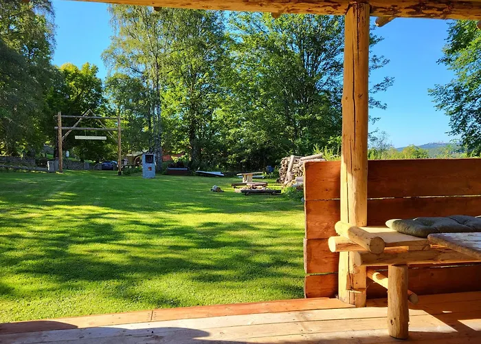 Glamping Maringotka Free Country Vogelsang * Kašperské Hory